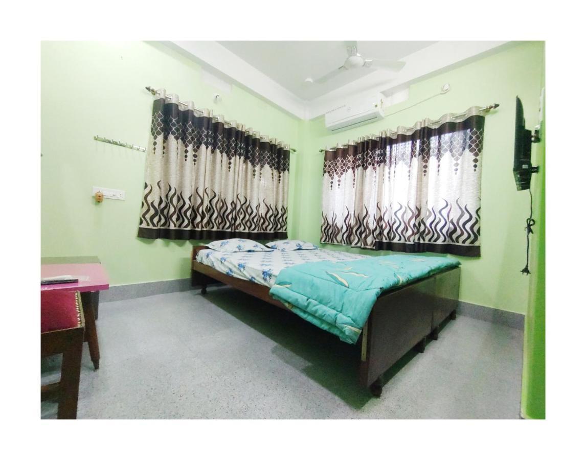 Ujjayanta Homestay Agartala Dış mekan fotoğraf